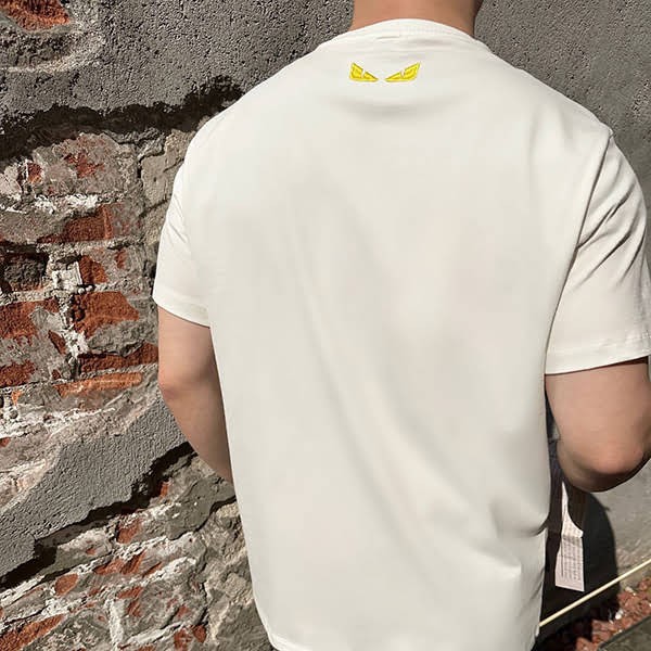 フェンディ ホワイト コットン Tシャツ 偽物 fes67883